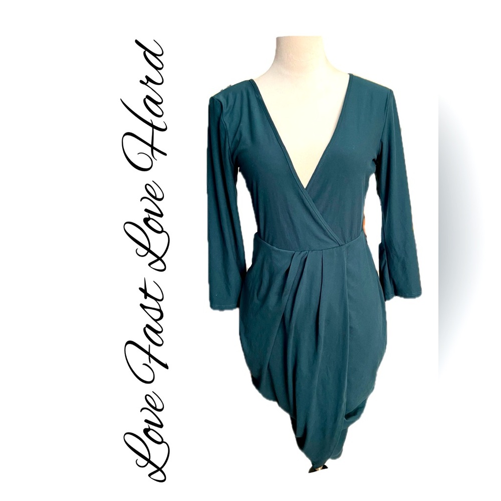 B9 Love Fast Love Hard Women’s Dress Size M